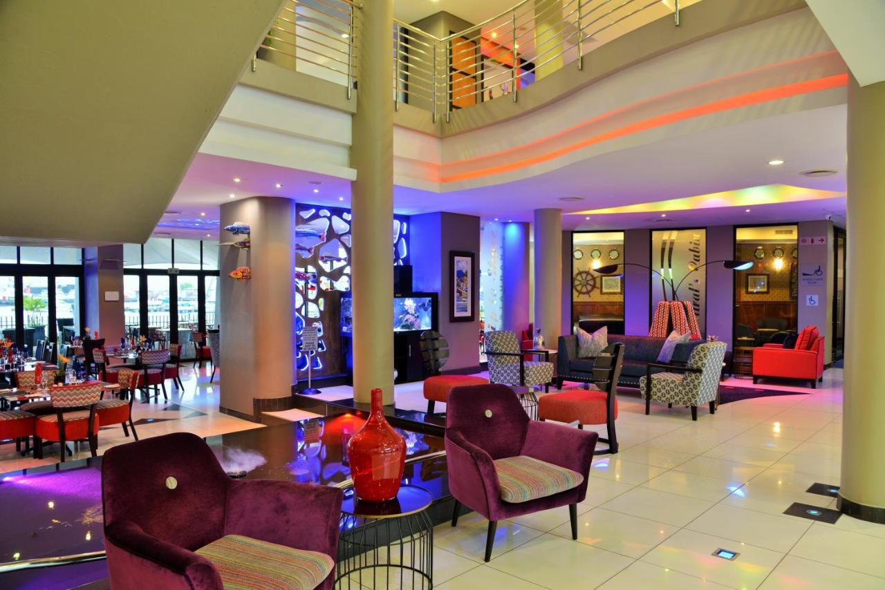 Bon Hotel Waterfront Ричардс Бей Екстериор снимка